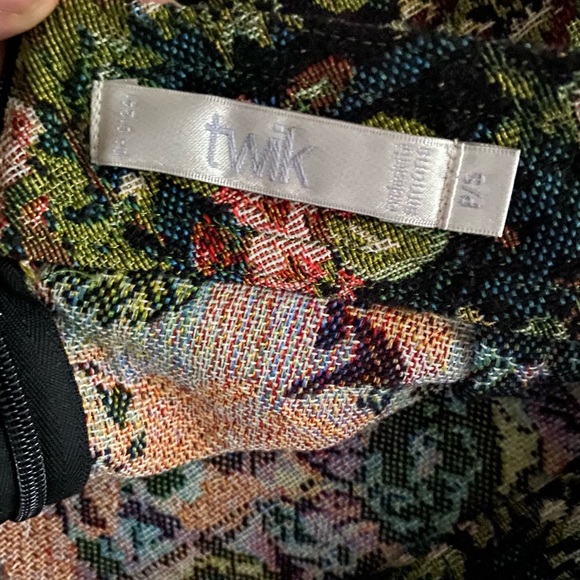 SOLD— Twik Floral Patten Skirt - Picture 2 of 2